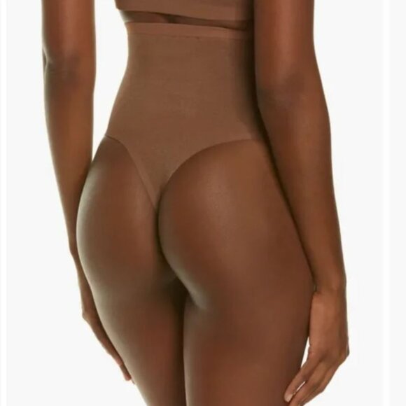 Skims Sheer Sculpt High Waisted Thong - Picture 2 of 4